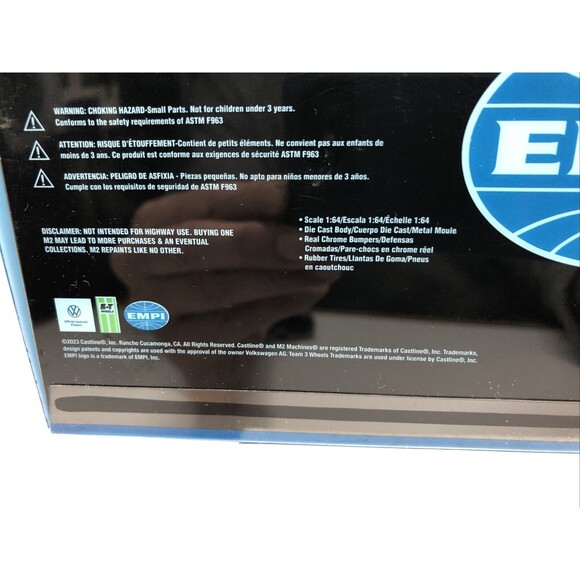 EMPI Equipped 60 VW Delivery Vans Christmas Tree Ornament Set M2 Machines - Picture 13 of 13